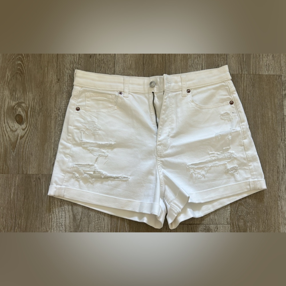 American Eagle Mom Short White